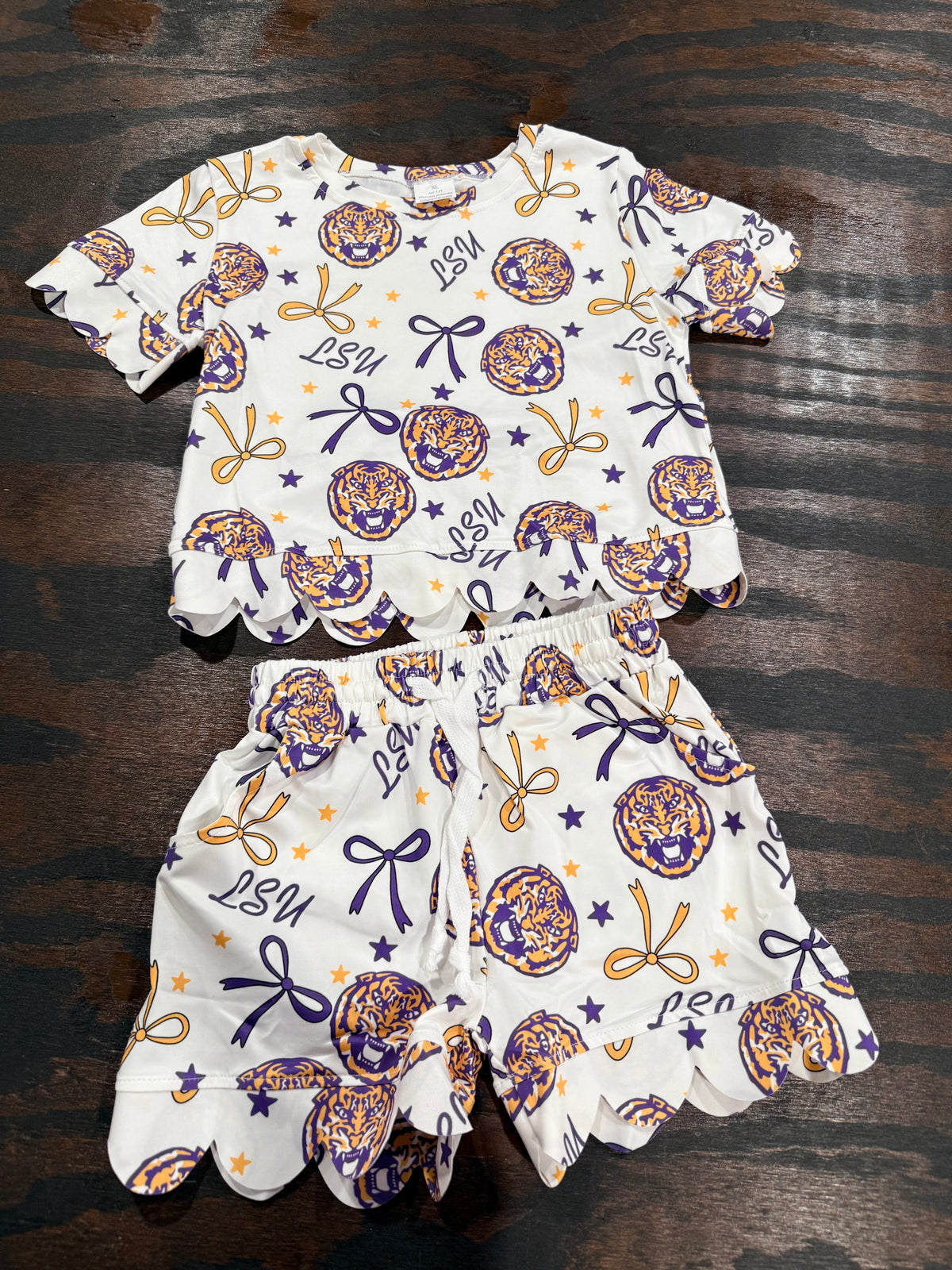 Girls Tigers Scalloped Set-Ready for Pickup/RTS