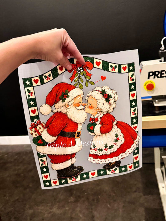 Santa Mrs Claus- DTF Transfer